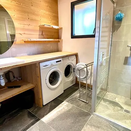 아파트 De Charme Avec Grande Terrasse Et Vue Degagee - Fr-1-505-35