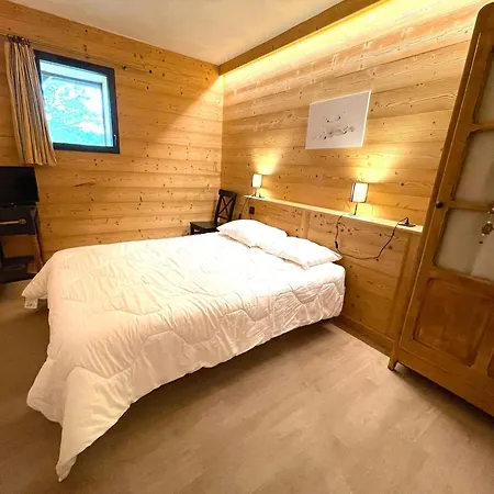 De Charme Avec Grande Terrasse Et Vue Degagee - Fr-1-505-35 نوتر دام دو بيلكومبيه